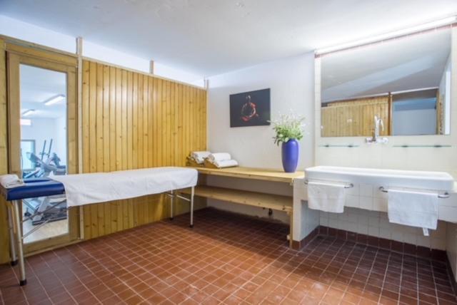 Luxury Villa Cela Masnou Bagian luar foto